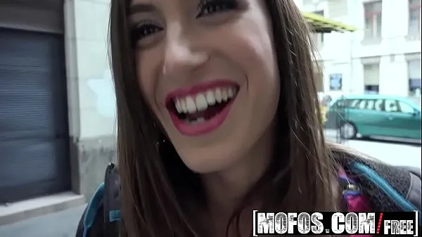 Show Mofos - Public Pick Ups - Spanish Beauty Gives Messy Head starring Julia Roca new Movies