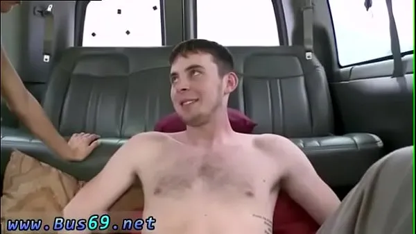 Broke boy virgin free gay porn Ass Pounding On The Baitbus 件の新しい映画を表示