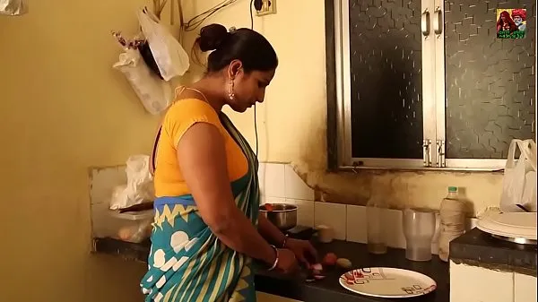Show Milf indian aunty appeal a boy new Movies