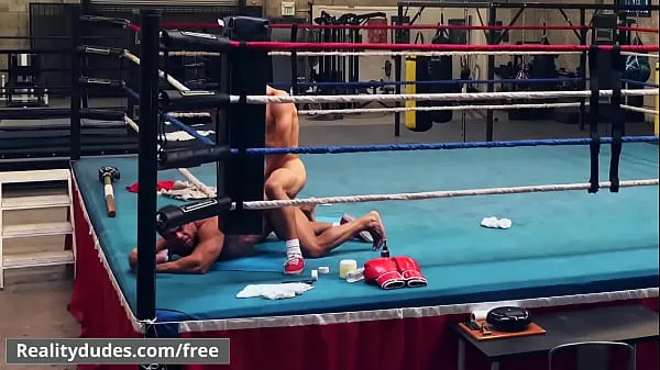 Show Draven Navarro pounded by teammate Alex Rim drilling in the ring - Reality Dudes new Movies