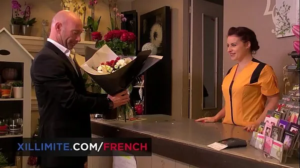 Показать Французскую тинку-флориста трахают в анал (Lexie Candyновые фильмы