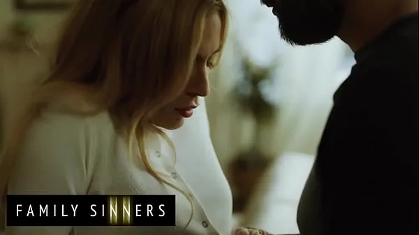 Laat Rough Sex Between Stepsiblings Blonde Babe (Aiden Ashley, Tommy Pistol) - Family Sinners nieuwe films zien
