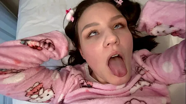 Visa STEP SISTER GOES CRAZY WHEN I MAKE HER CUM nya filmer