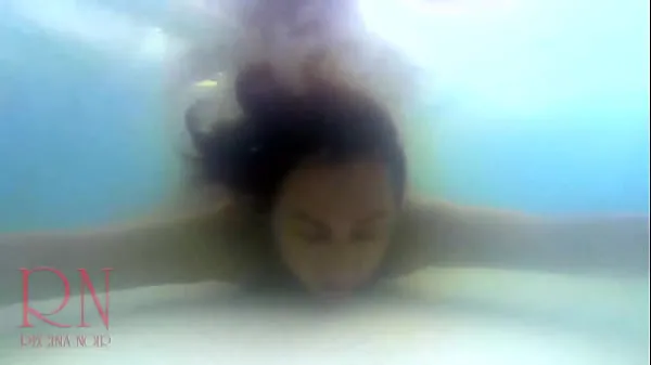 Vis Breaht holding underwater. Domination rough sex. Nudist Regina Noir swimming, sucks and fucks in the swimming pool.3 nye film