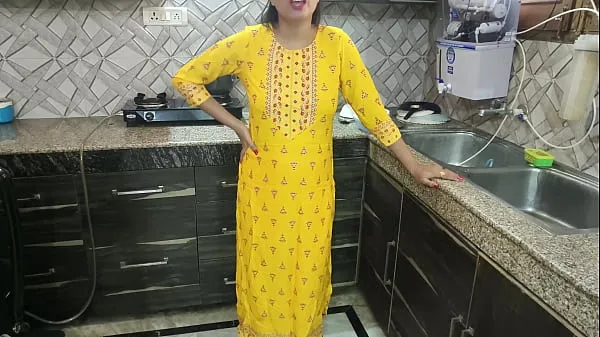 Show Desi bhabhi was washing dishes in kitchen then her brother in law came and said bhabhi aapka chut chahiye kya dogi hindi audio new Movies