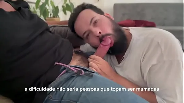 Prikaži Bearded sucks 41 dicks - 1st blowjob - Full video on RED novih filmov